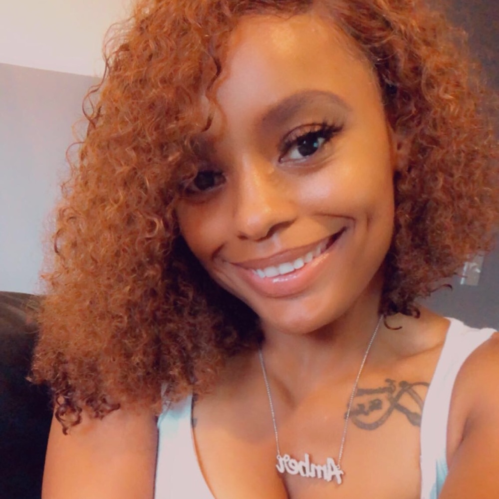 Meet your Posher, Amber